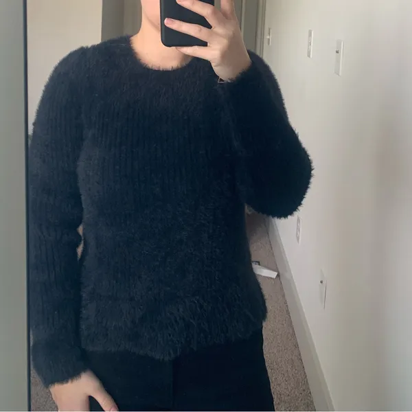 Banana republic eyelash ribbed black sweater - Image 8