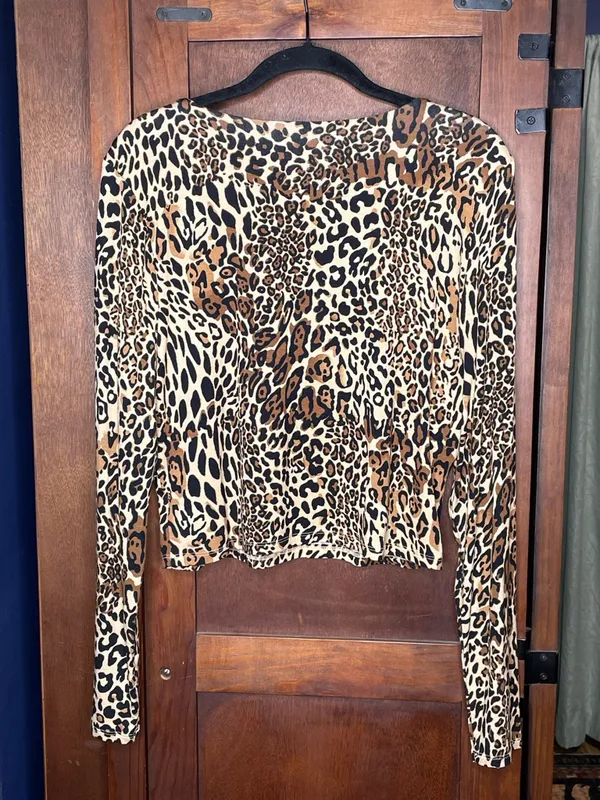 Bar III Leopard Print Long Sleeve Top Y2K Animal Print Edgy Cool Girl Size XL - Image 3