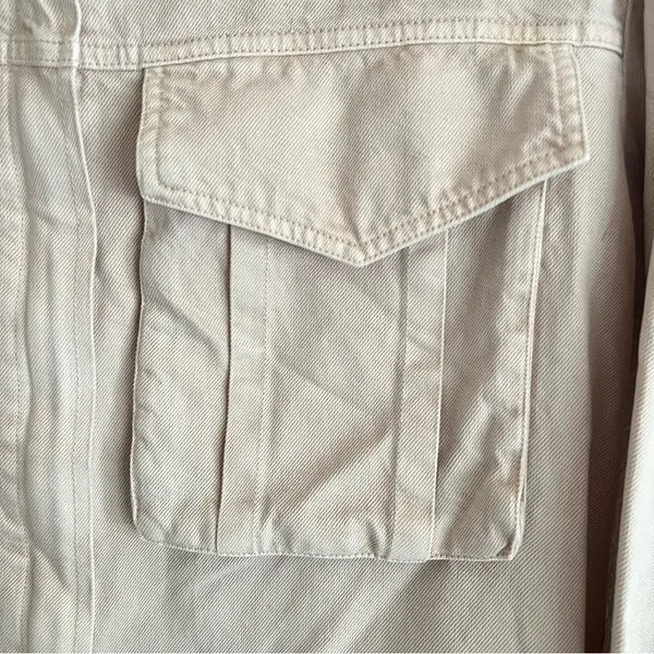 YFB Young Fabulous & Broke Beige Flap pocket Crop jacket, tencell blend, L NWOT - Image 7