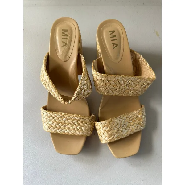 MIA Felicity Wide Double-Band Braided Raffia Block Heel Slip On Sandal 8.5 - Image 2