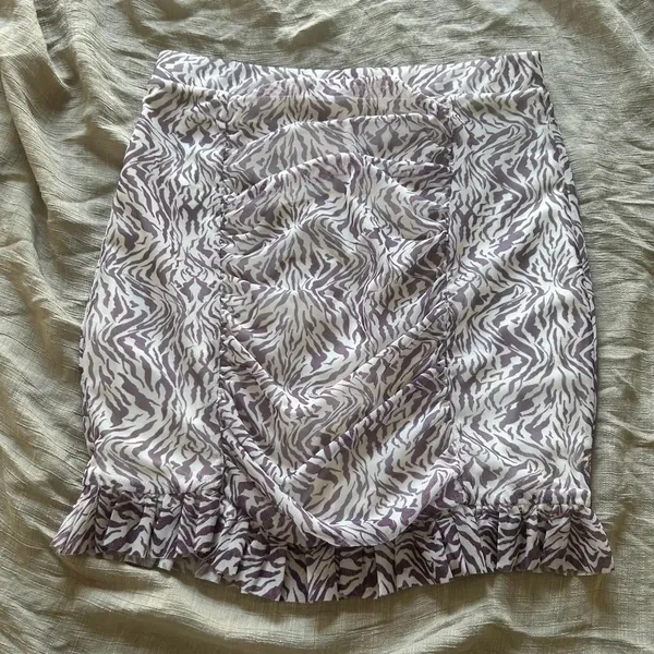 Free People Y2K Zebra Ruffle Ruched Micro Mini Skirt XS nwt - Image 3