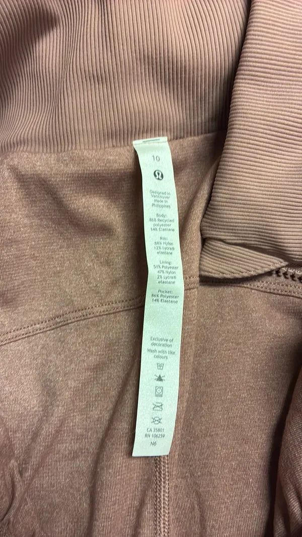 Lululemon matching set - Image 8