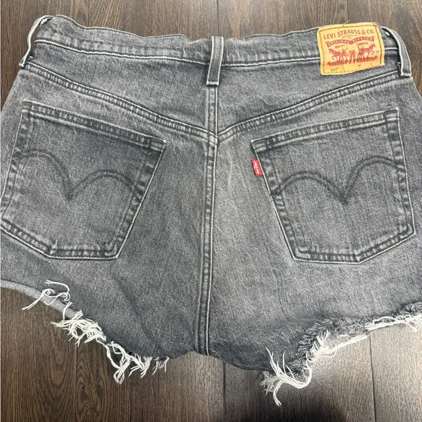 Levi’s 501 High Rise Original Denim Cut-Off Shorts - Washed Black - Size 31‎ - Image 3