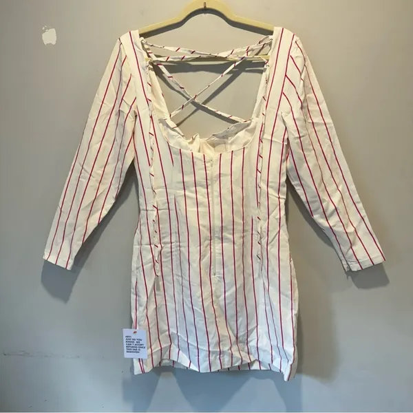 NWT ASOS DESIGN x MILLIE halter neck‎ blazer mini dress in stripe print White - Image 4