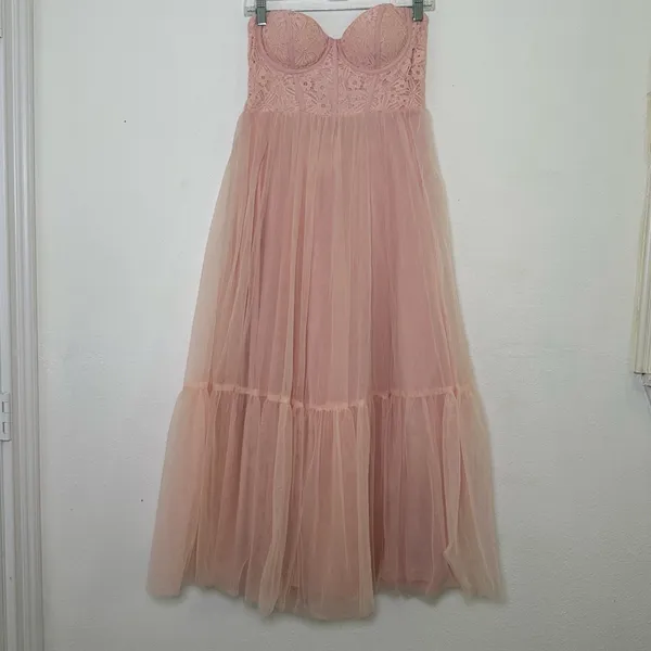 Selfie Leslie Gown Strapless Dancing With Me Sweetheart Tulle Midi Dress Pink - Image 3