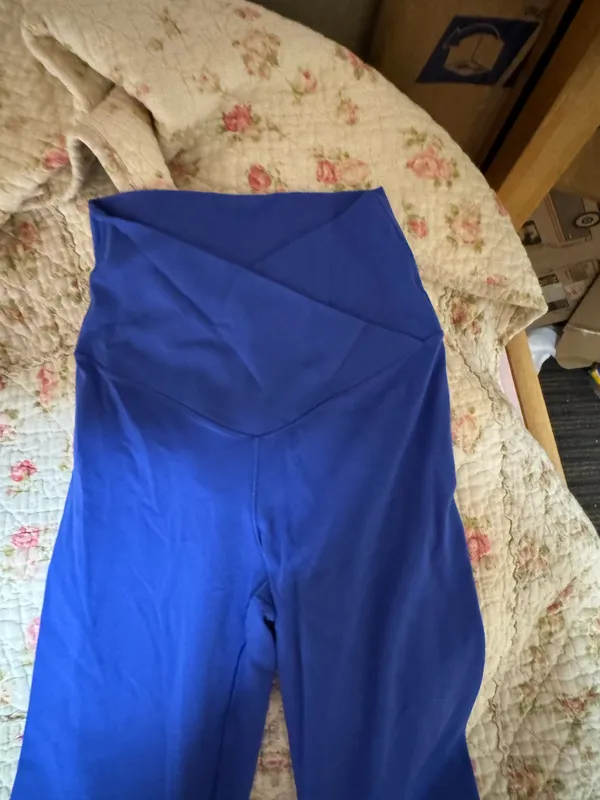 aerie electric blue crossover flare leggings - Image 3