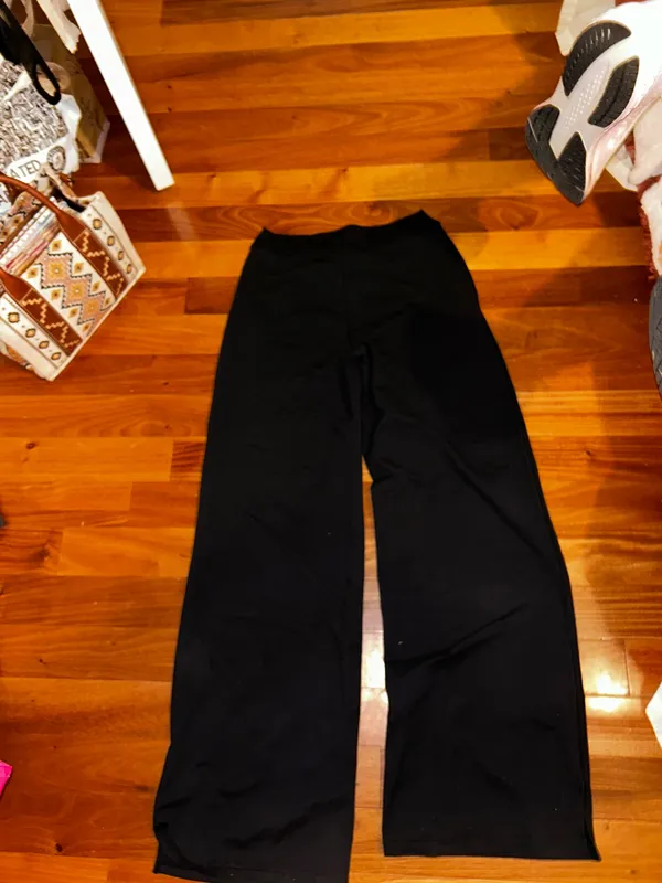 Black Aerie OFFLINE by wide leg jogger - Image 4