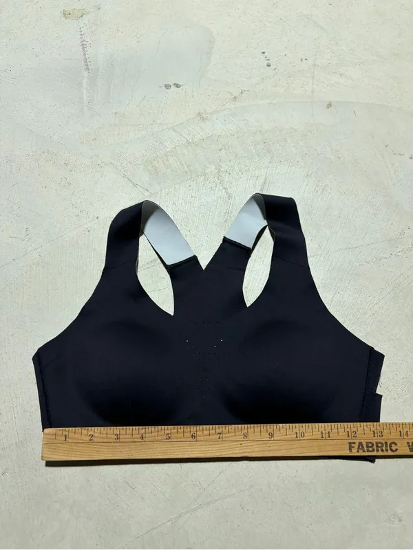 Brooks Black seamless Racerback Sports Bra - Image 2