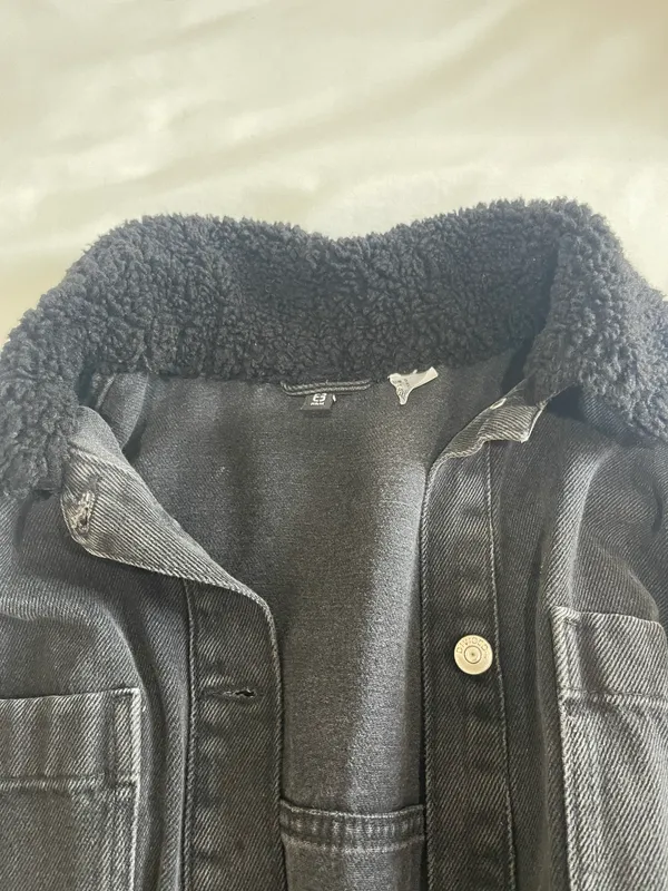 Hennes & Mauritz Black Jean Jacket - Image 4
