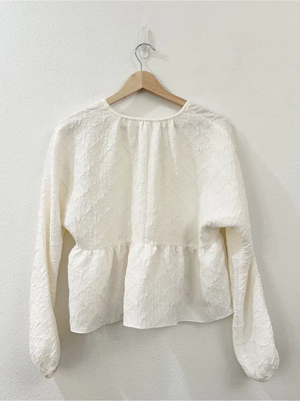 Aritzia Wilfred Textured Peplum Blouse In Espace Size XXS - Image 5
