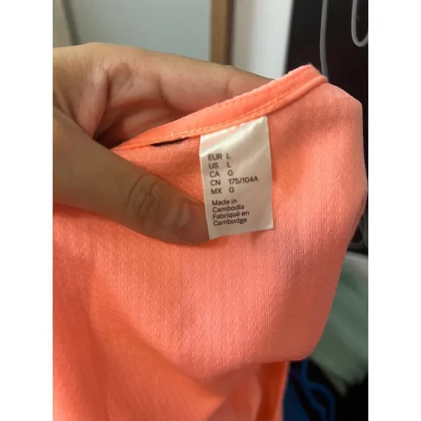 H&M Hot pink crop top - Image 4