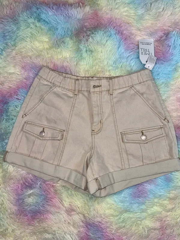 Cute khaki denim shorts Tan Size 10 - Image 3