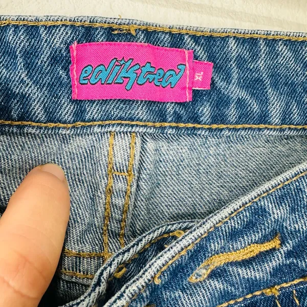 Edikted Light Blue Denim Jeans - Image 8