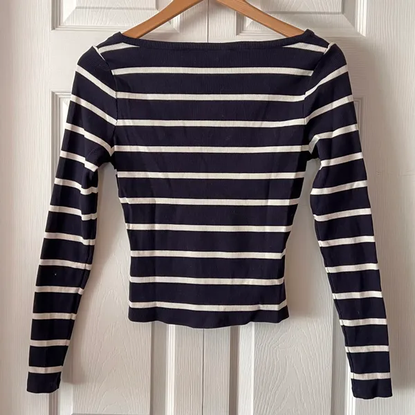 Boden Henley Ribbed Top - Image 2