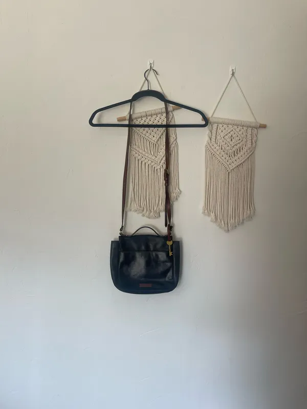 Fossil Vintage Leather Crossbody - Image 4