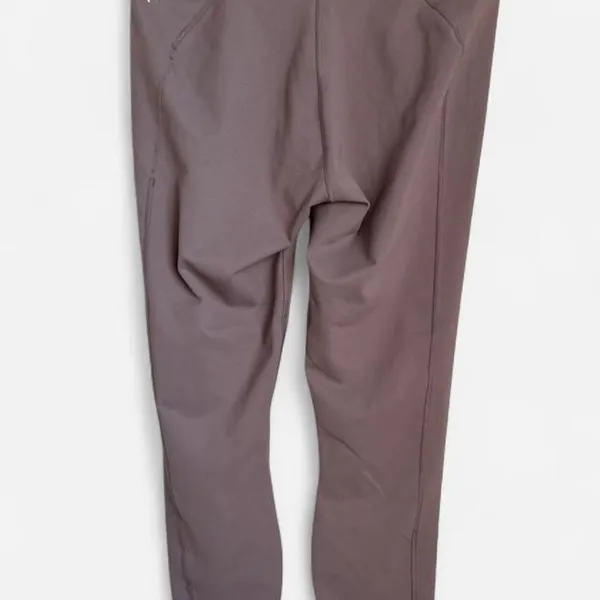 Fabletics Gray High Waisted Activewear Pocket Leggings - Image 2