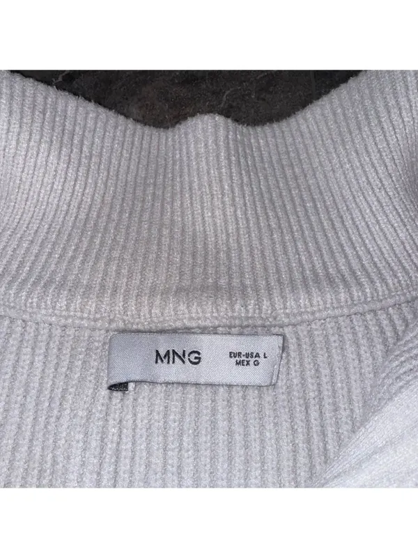 Mango Cropped Quarter Zip Sweatshirt Size Large - Image 6