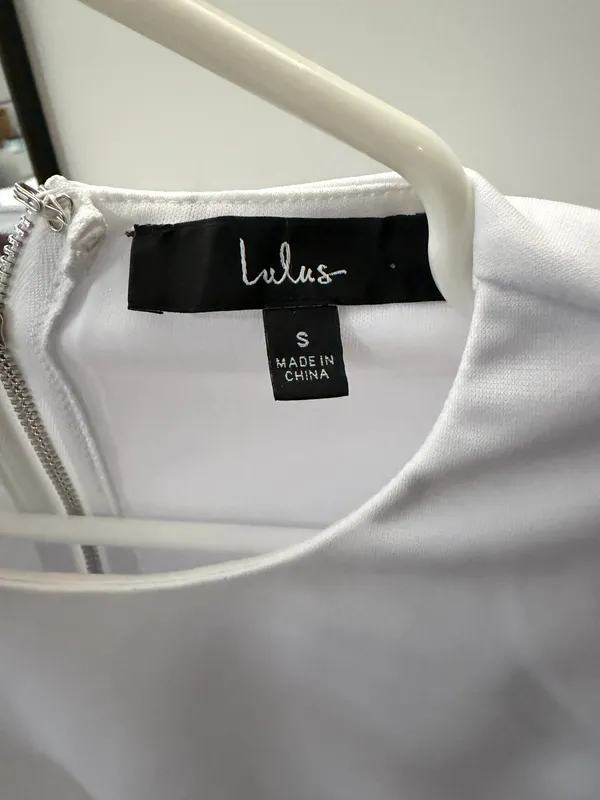White Mini Lulus Dress - Image 4
