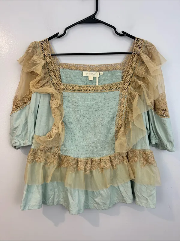 NWT Forever That Girl Blue/Tan Ruffle Lace Peplum Fairy Top Large Anthropologie - Image 2
