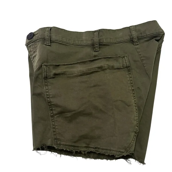Frame Green Utility Shorts - Image 5