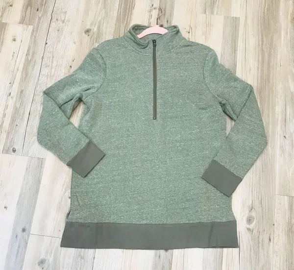 Boutique oversized zip up green two tone pull over size small. - Image 5