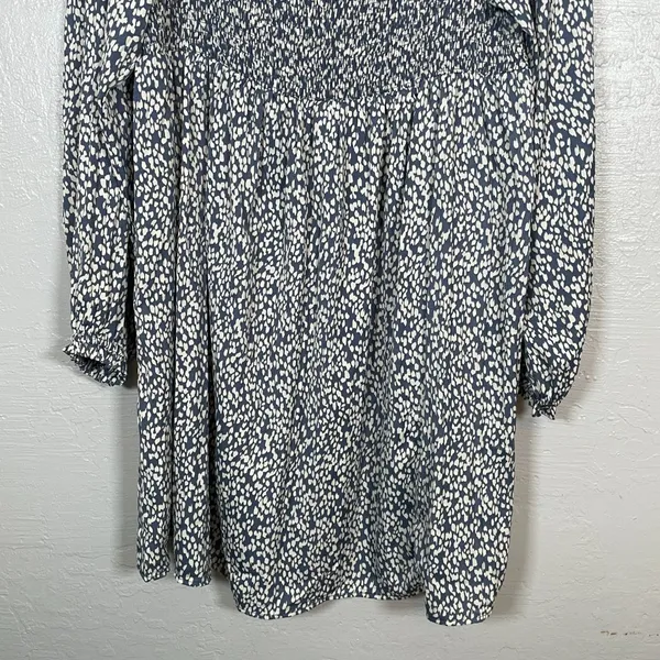 Motherhood Maternity Women XL Blue White Smocked Babydoll Top Long Sleeve - Image 2