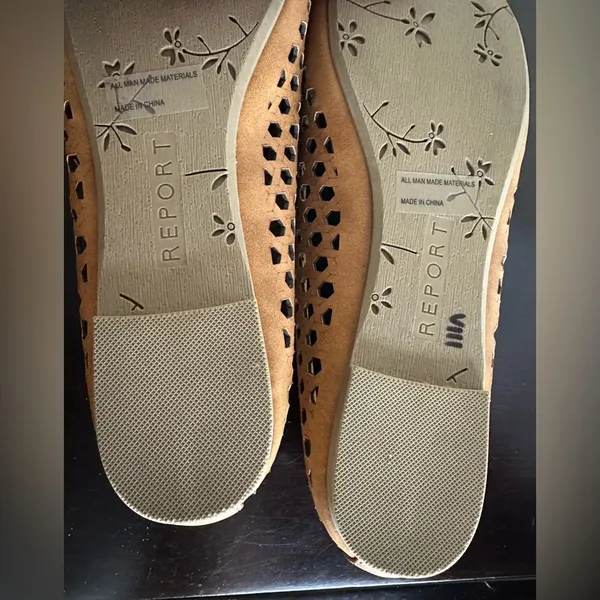 Report “Madella” Tan Ballet Flats Size 9.5 - Image 8