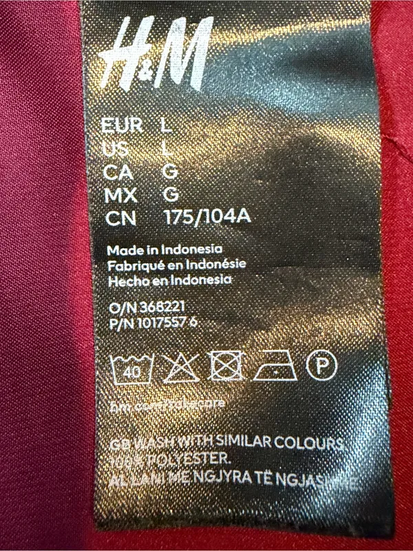 H&M Satin Button-Down Shirt in Wine - Image 7
