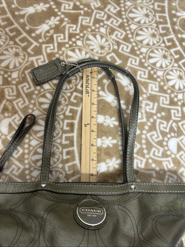 COACH Olive Leather Tote with Signature Charm - Image 10