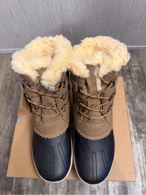 PAWZ Brown and Black Faux-Fur Lined Lace-Up Winter Rain Boot Size 10 - Image 16
