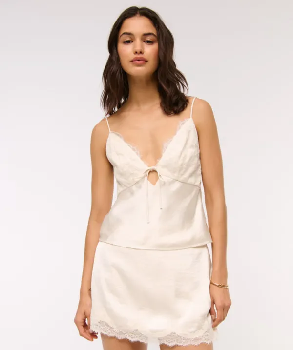 NWT A&F Bella tank top with front tie XL - Image 3