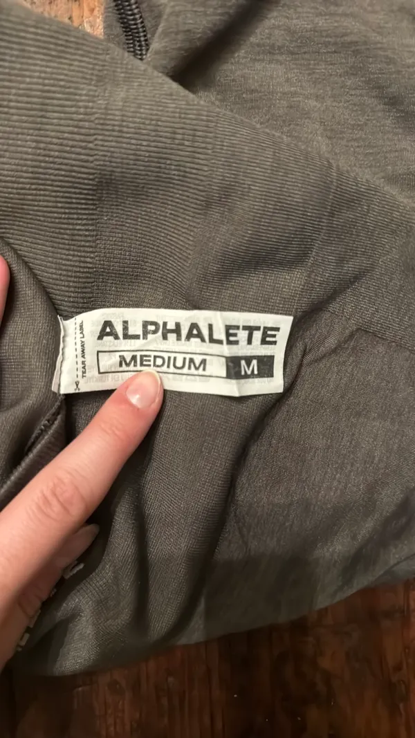 Alphalete Athletics Amplify Contour Legging - Image 5