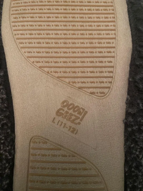 slippers - Image 4