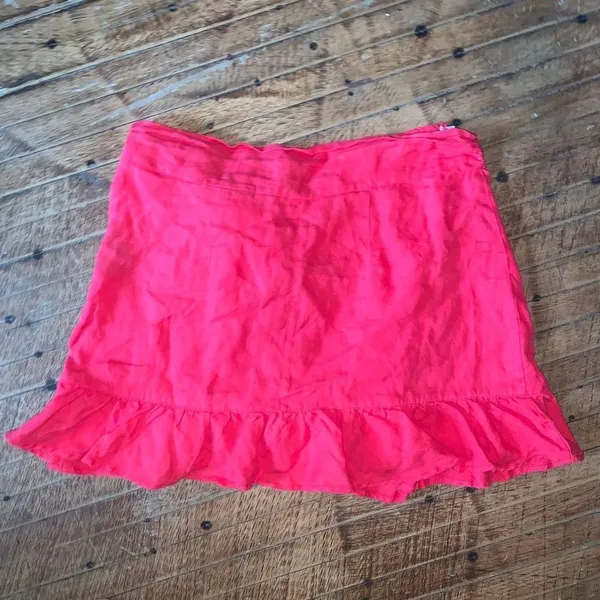 Blank NYC cherry red ruffled wrap 27 linen mini skirt - Image 2