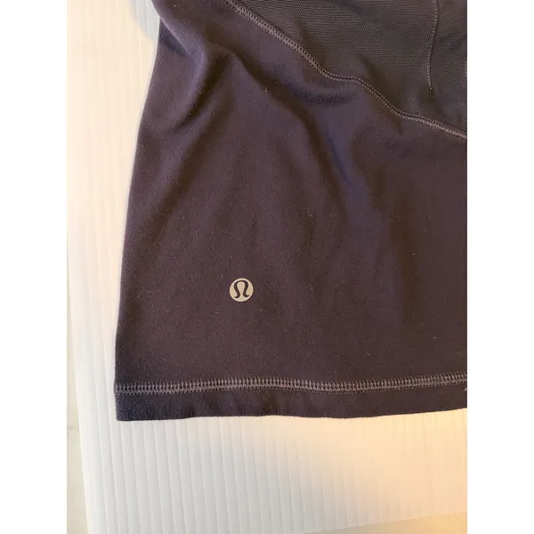 Lululemon Exquisite‎ Tank Nightfall Plum Women's size Small Athletic Tank Top - Image 5