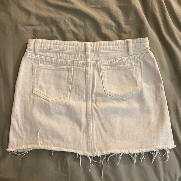 Amazon White Denim Skirt - Image 3