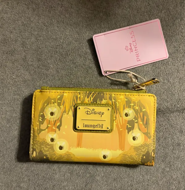 Loungefly The Princess & The Frog Princess Tiana Golden Mini Backpack and Wallet - Image 8
