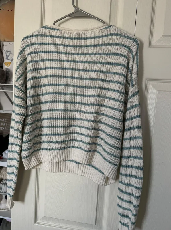 Sweater Multiple Size M - Image 2