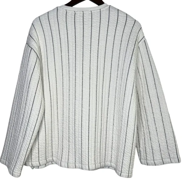 NWT Zara Boxy Oversized Striped Soft Quilted Long Sleeve Sweater M White Black - Image 4