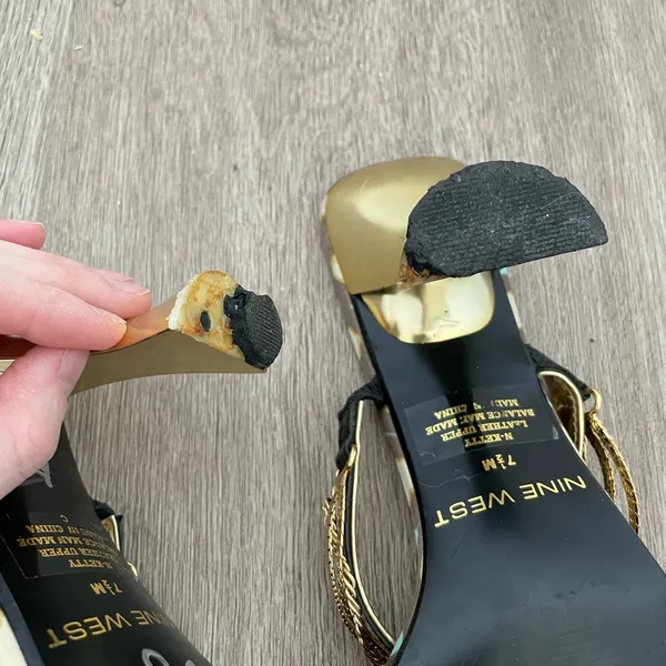 Vintage Nine West Strappy Gold Chain and Black Square Toe Heels - Image 4