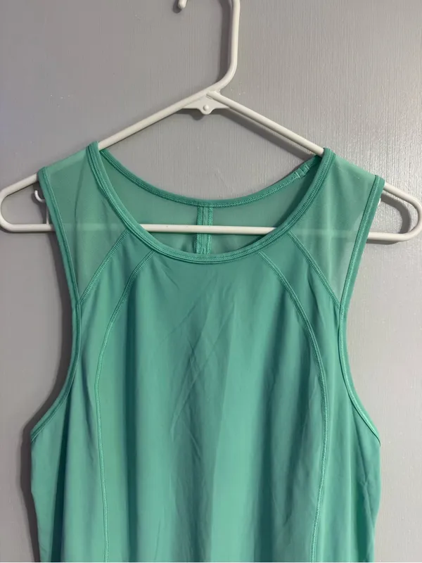 lululemon athletica Mint Green Performance Tank Size 2 - Image 5