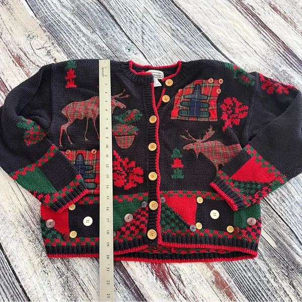 Vintage Bridgewater Women's Festive Navy and Red Sweater Cardigan - Image 8