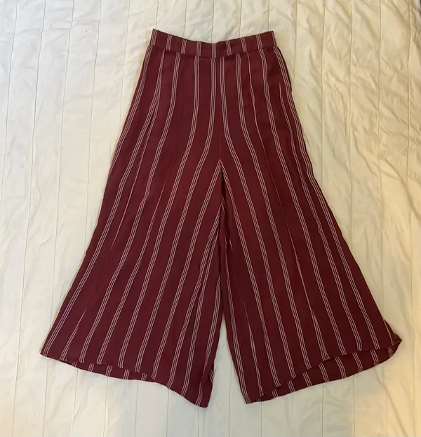Outfitters Two Piece Outfit - Image 3