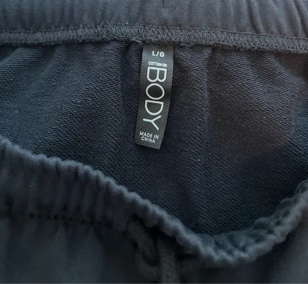 Women’s Skirt Black Size L - Image 3