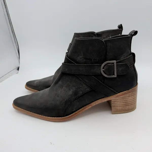 Free People Back Loop Black‎ Leather Ankle Boots Buckle Pointed Toe 41 US 10-11 - Image 2