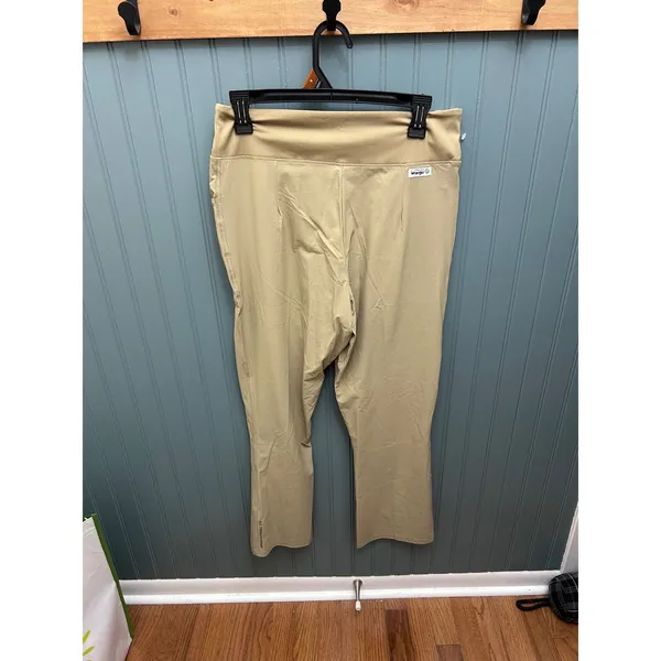 Wrangler ATG Womens 10 AVG Beige FWDS Pull On Kick‎ Flare Pants - Image 2
