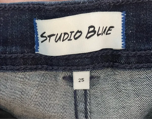 Studio Blue Zeph High Rise Forward Seam Self Cuff Denim Shorts - Image 3