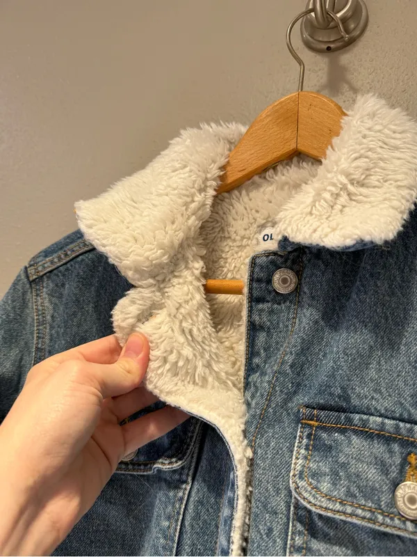 Old Navy Sherpa Lined Denim Trucker Jacket Size XS - Image 4