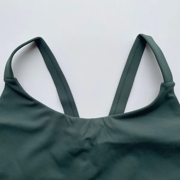 Girlfriend Collective Lou Sports Bra V-Back Green Size XXL NEW - Image 3