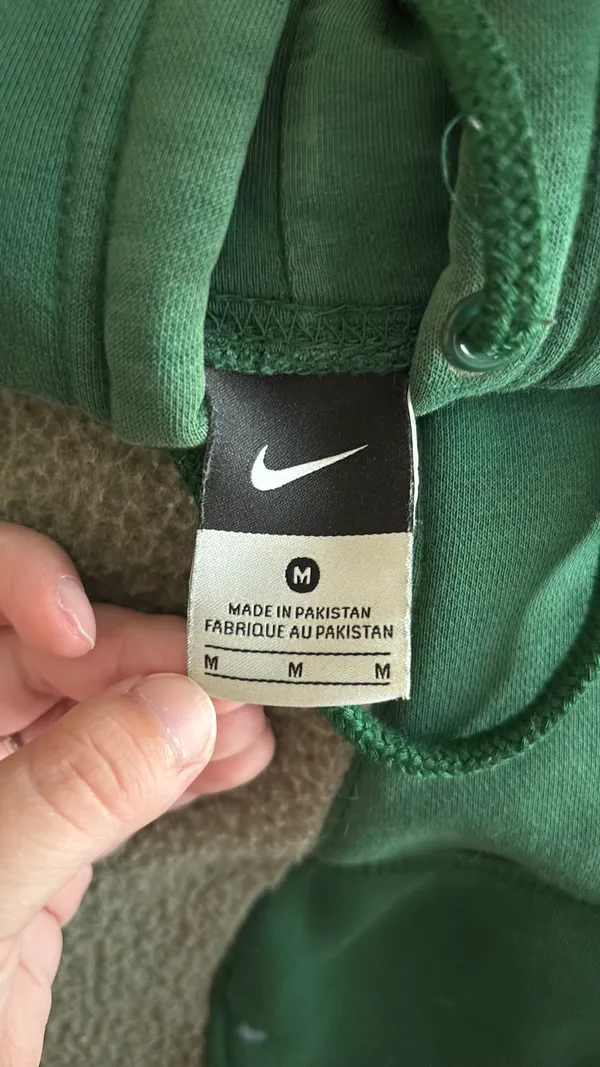 Nike custom hoodie  - Image 3